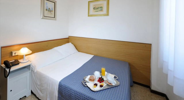 Hotel Palace, Book Hotel Hotels in Veneto with a Pool, Swimming Pool