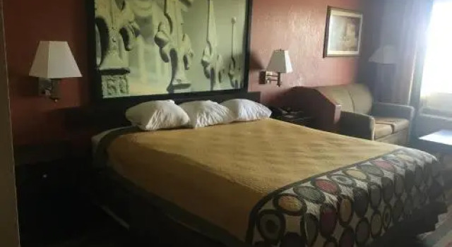 Super 8 Monroe, Varaa Hotelli Monroe Louisiana