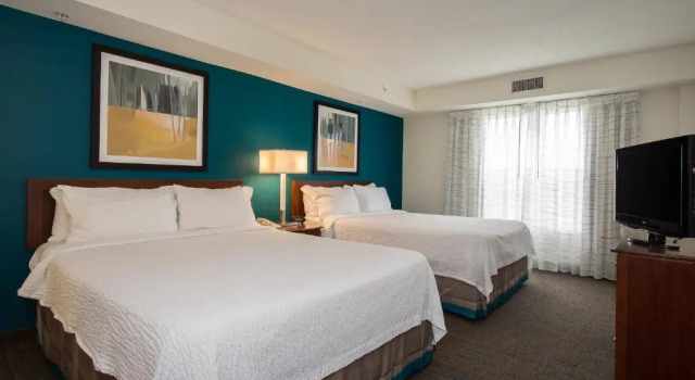 Четырёхместный люкс c 1 комнатой Residence Inn by Marriott Charlotte Piper Glen