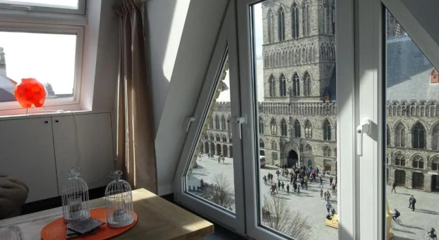 Апартаменты Holiday Home Ieper Market Square