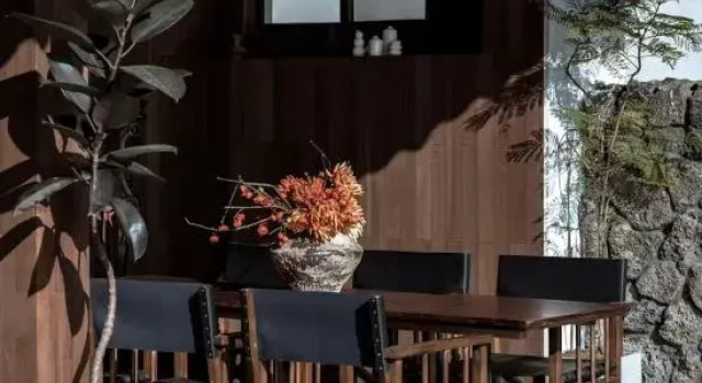 Lijiang Jinfen Aristocratic Family Inn, Забронировать Отель Лицзян Юньнань, рядом с Улица Сквер-стрит Древнего города Даянь