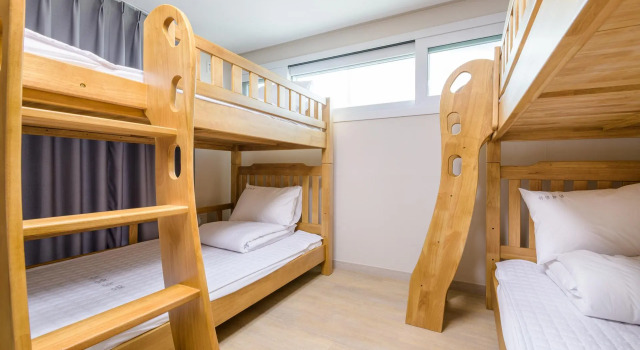 Кровать в общем номере (женский номер) Swimeong Nolmeong Guesthouse