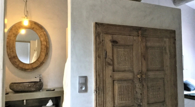 B&B L'Aube Safran, Rezervați Bed and Breakfast Le Barroux Mont Ventoux