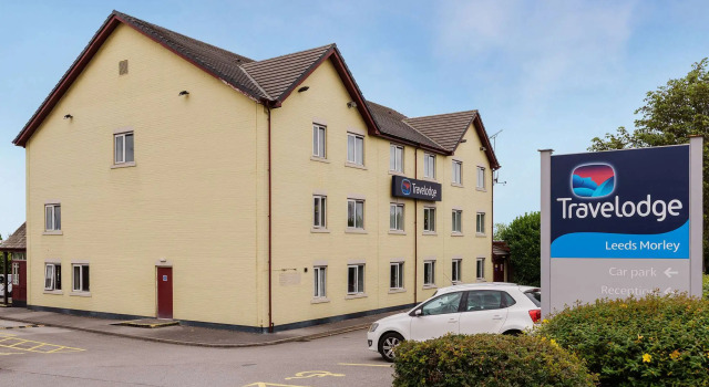 Travelodge Leeds Morley, Забронировать Отель Морли Западный Йоркшир