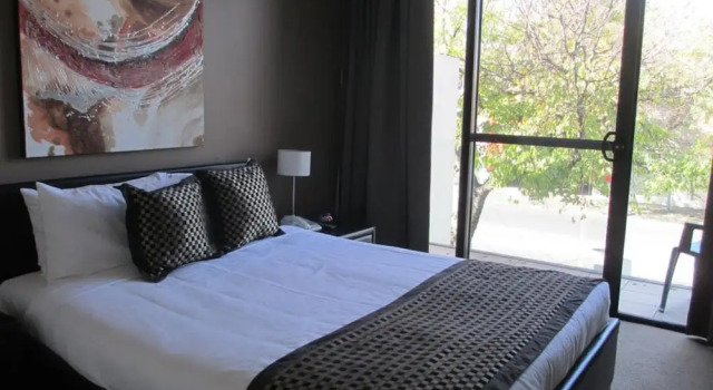 Апартаменты с 2 комнатами с балконом RNR Sturt Holiday Home