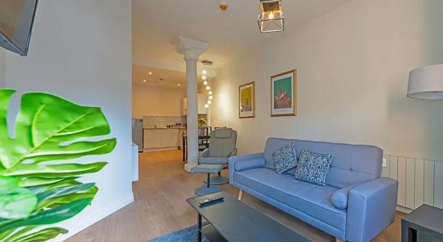 Апартаменты Luxury The Hazlitt Apartments