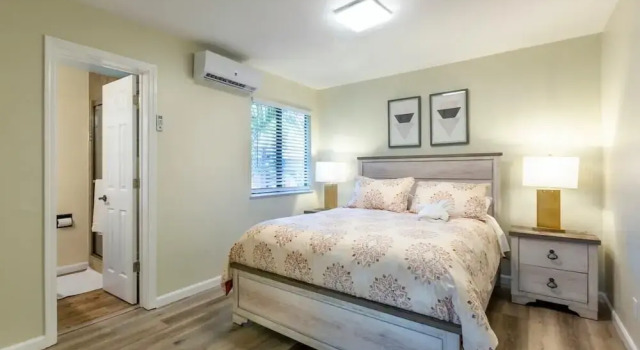 Marbella Lane -siliconvalley 3BR Gem in SJ, Забронировать Дом для отпуска Отели Сан-Хосе с парковкой, рядом с Детский исследовательский музей Сан-Хосе, Парковка