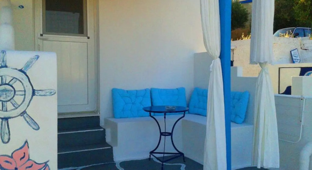 Двухместный номер Standard с балконом и с видом на море Georgia Rooms Milos