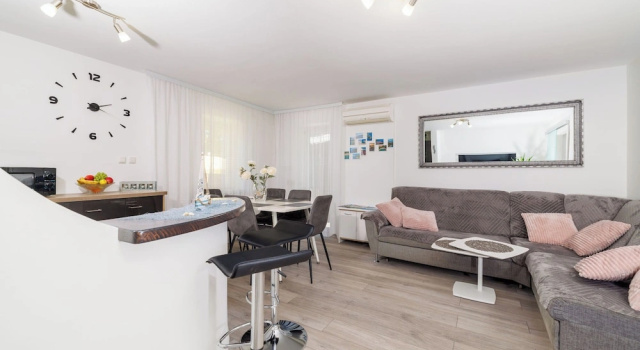 Апартаменты Apartment Lokvica