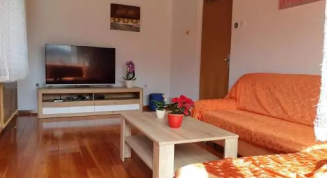 Apartment Kolman, Book Lejlighed Hoteller i Tolmin med parkering, Parkering