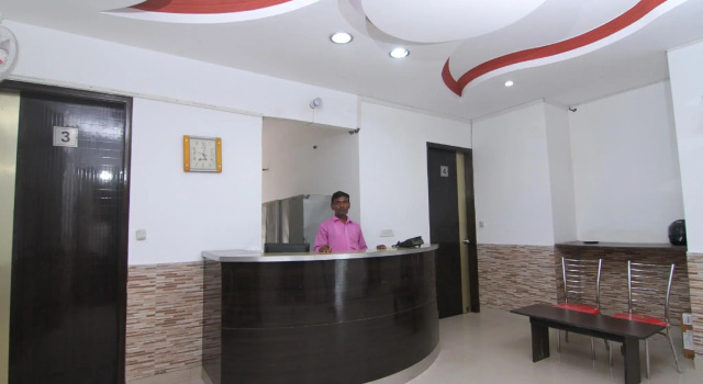 OYO 18557 The Chef Guest House