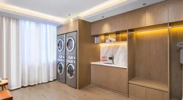 Vienna International Hotel (Tangshan Railway Station Xinhua West Road), Book Hotel Tangshan Hebei