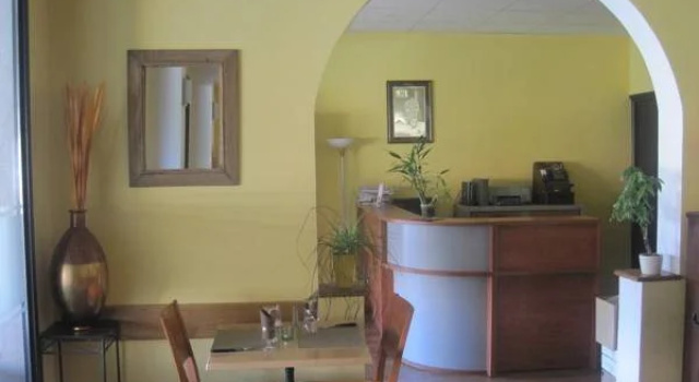 Hôtel Des Nacres, Забронировать Отель Отели Вентизери с парковкой, Парковка