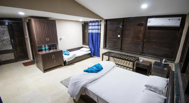 Cheetal Resort, Забронировать Курортный отель Отели штата Махараштры 3 звезды, 3*