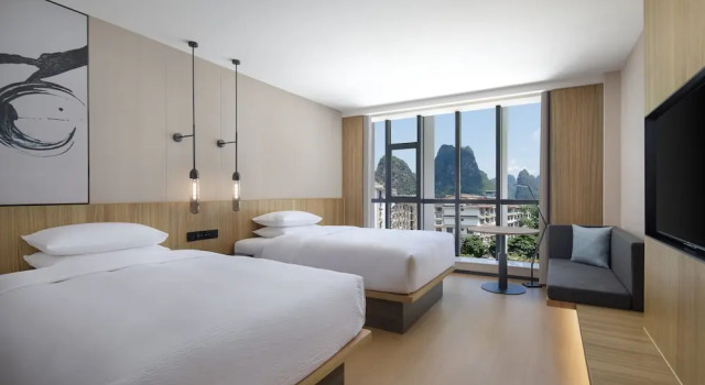 Четырёхместный номер Superior с видом на горы Fairfield by Marriott Yangshuo