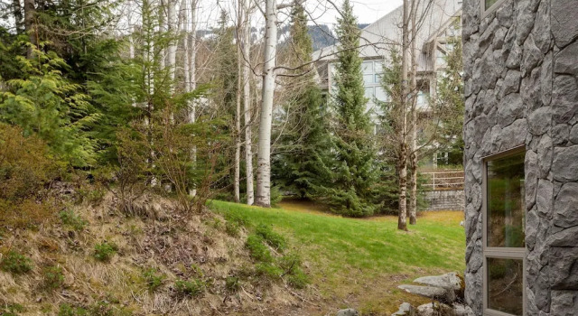Номер Standard The Aspens by Whistler Premier