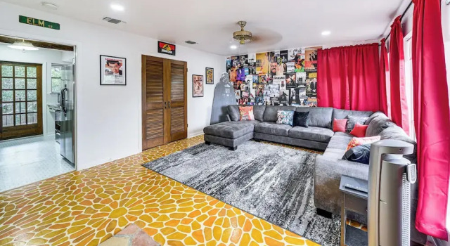 Коттедж Unique & Stylish San Antonio Home w/ Deck!