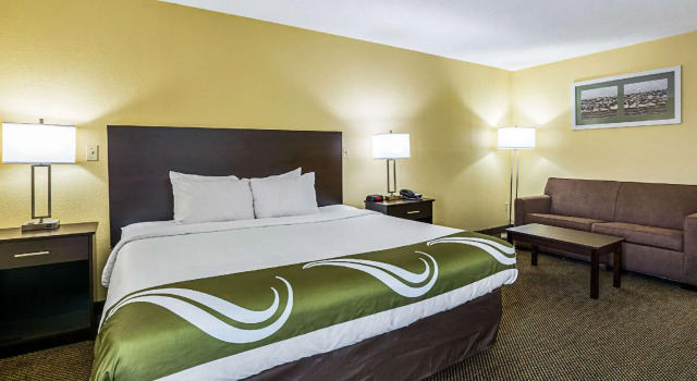 Двухместный номер Standard Quality Inn & Suites Greensburg I-74