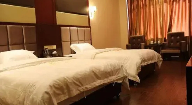 Moonlight Hotel, Prenota Hotel Hotel a Sichuan con parcheggio, Parcheggio