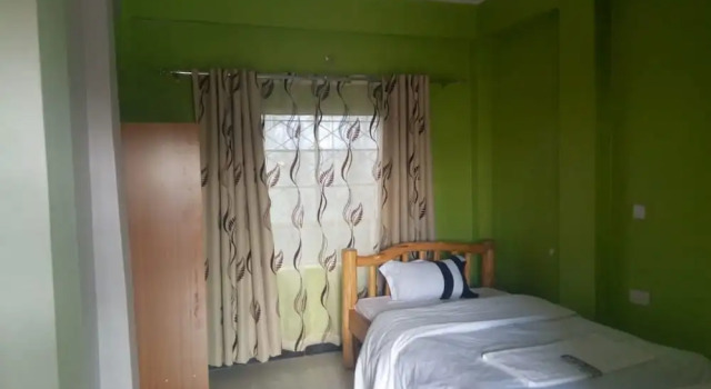 Buens Lugar Hotel, Prenota Hotel Nanyuki Laikipia