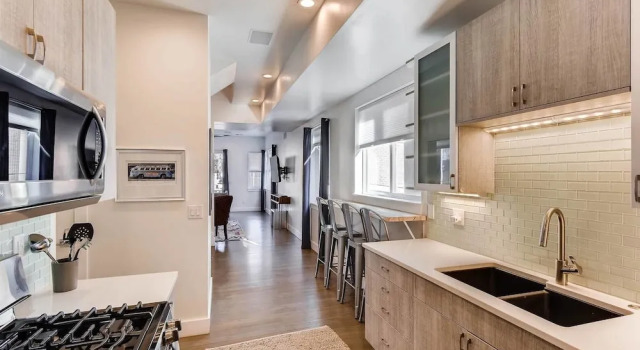 Вилла The Highland Square Experience Lohi Townhome With Hot Tub