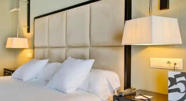 Двухместный номер Standard с балконом Hotel 525
