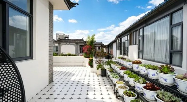 Chun Shu mu yun linhai boutique minsu (Dali caicun wharf branch)