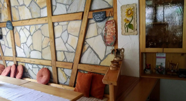 Quaint Farmhouse in Langenbach near Lake, Book Hotel Schleusegrund Hildburghausen