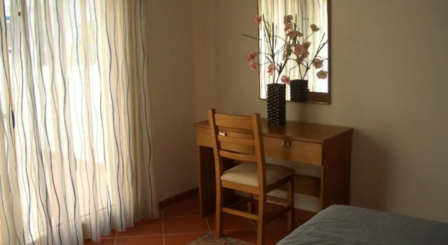 Apartamentos Colina do Mar Downtown Albufeira, Забронировать Апартаменты/квартира Отели Албуфейра с парковкой, рядом с Municipal Museum of Archaeology, Парковка