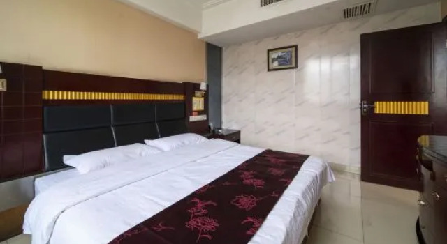 Двухместный люкс Deluxe Minjiang Nanfang Pearl Hotel