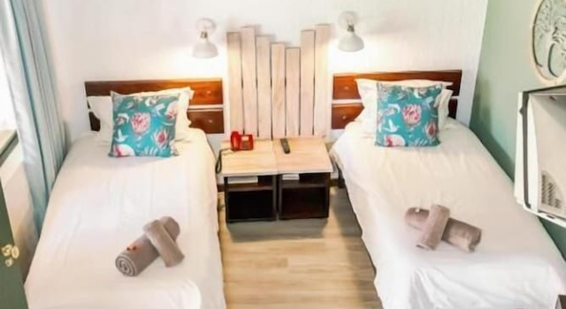 Семейный номер Standard с видом на сад Okahandja Country Hotel