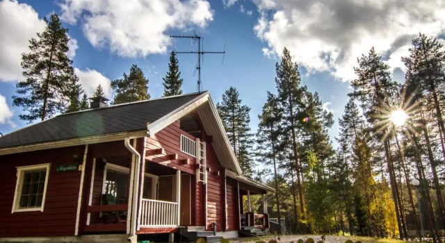 Коттедж с 3 комнатами Lomaperkkiö Cottages