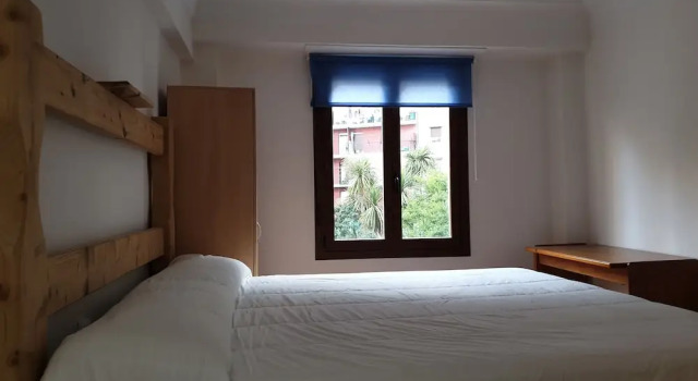 Felipe IV, Book Apartment Amara 