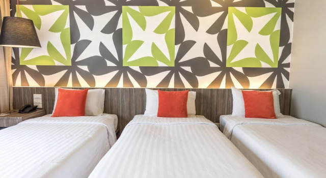 Трёхместный номер Deluxe с балконом Hotel J Residence Pattaya