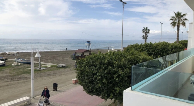 Tisífone Suites Rooms, Varaa Hotelli Rincón de la Victoria Axarquía