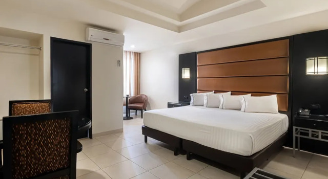 Номер Comfort Hotel Astor Tijuana