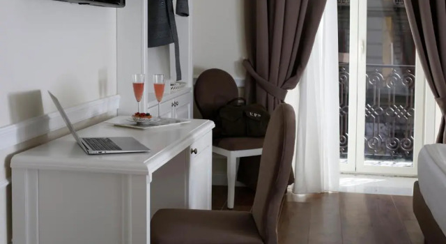Номер Standard La Fontanina Suites
