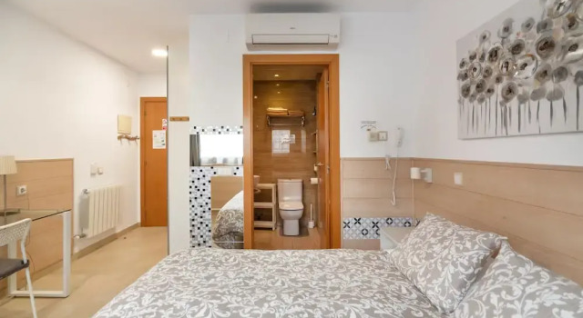 Двухместный номер Classic Hostal House