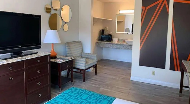 Номер Standard Howard Johnson by Wyndham Downtown Reno