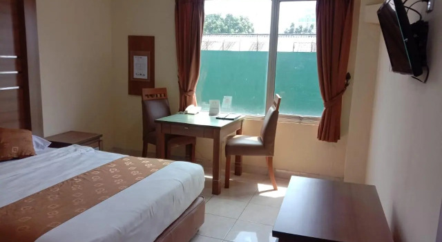 Номер Standard Hotel Senen Indah by Oyo Rooms