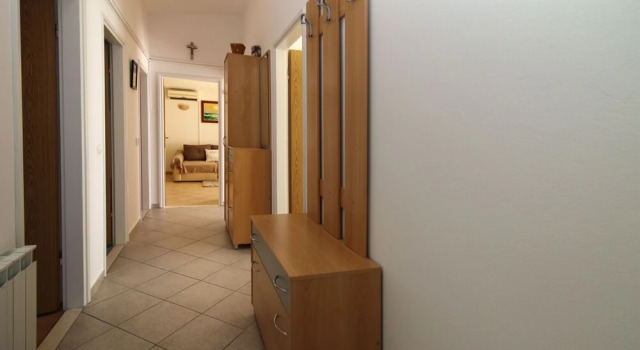 Apartments Jasna, Забронировать Апартаменты/квартира Отели Примоштен с парковкой, рядом с Пляж Затока, Парковка