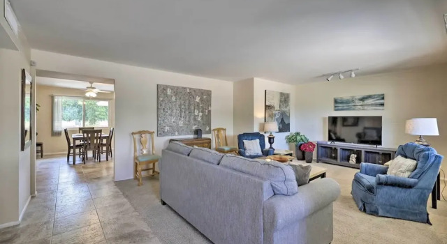 Quiet Sun City Home w/ Grill - Golf & Hike Nearby!, Book Hotel Sun City West Arizona