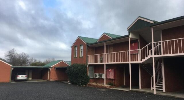 Railway Motel Myrtleford, Забронировать Мотель Миртлфорд Victorian High Country, рядом с Гольф-клуб Myrtleford