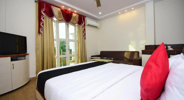 Hotel Greenland Towers by OYO Rooms, Rezervasyon Otel Kharagpur West Bengal