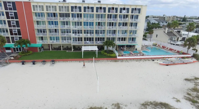 Cozy 5th Floor Waterview Condo