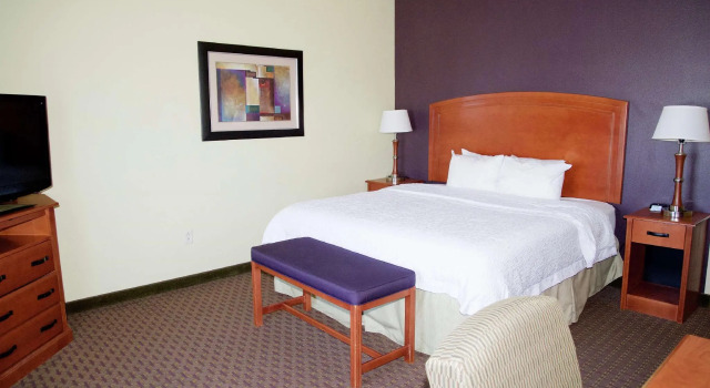 Двухместный номер Standard Hampton Inn & Suites Moline-Quad City Intl Aprt