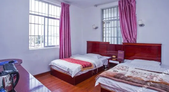 Shengshi Hotel