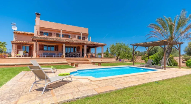 Finca Can Guillem Boquet - Villa With Private Pool, Rezerwuj Willa Hotele w Majorka z parkingiem, Parking