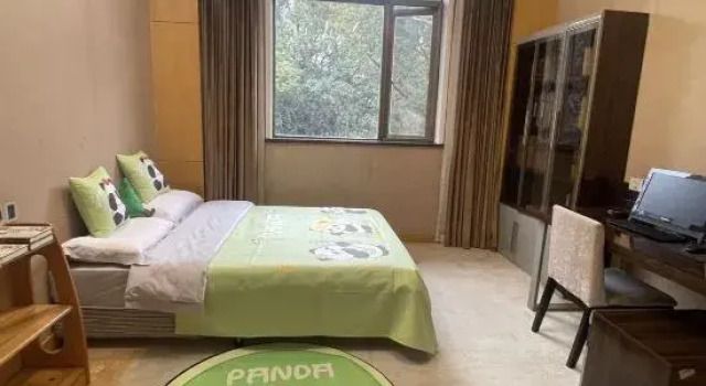 Семейный люкс Rongyuan Hotel