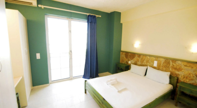 Vanessa Hotel
